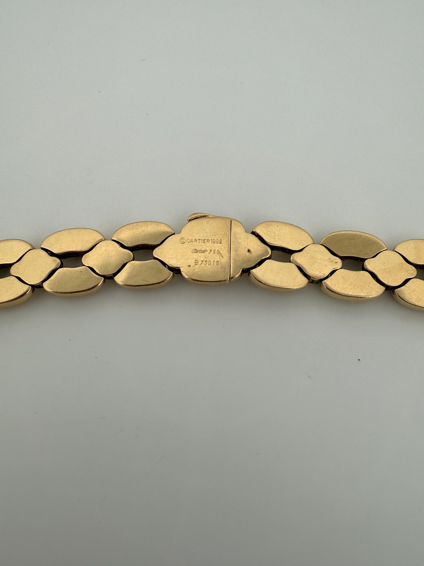 Vintage 1990s Cartier Panthere 18K Yellow Gold Necklace