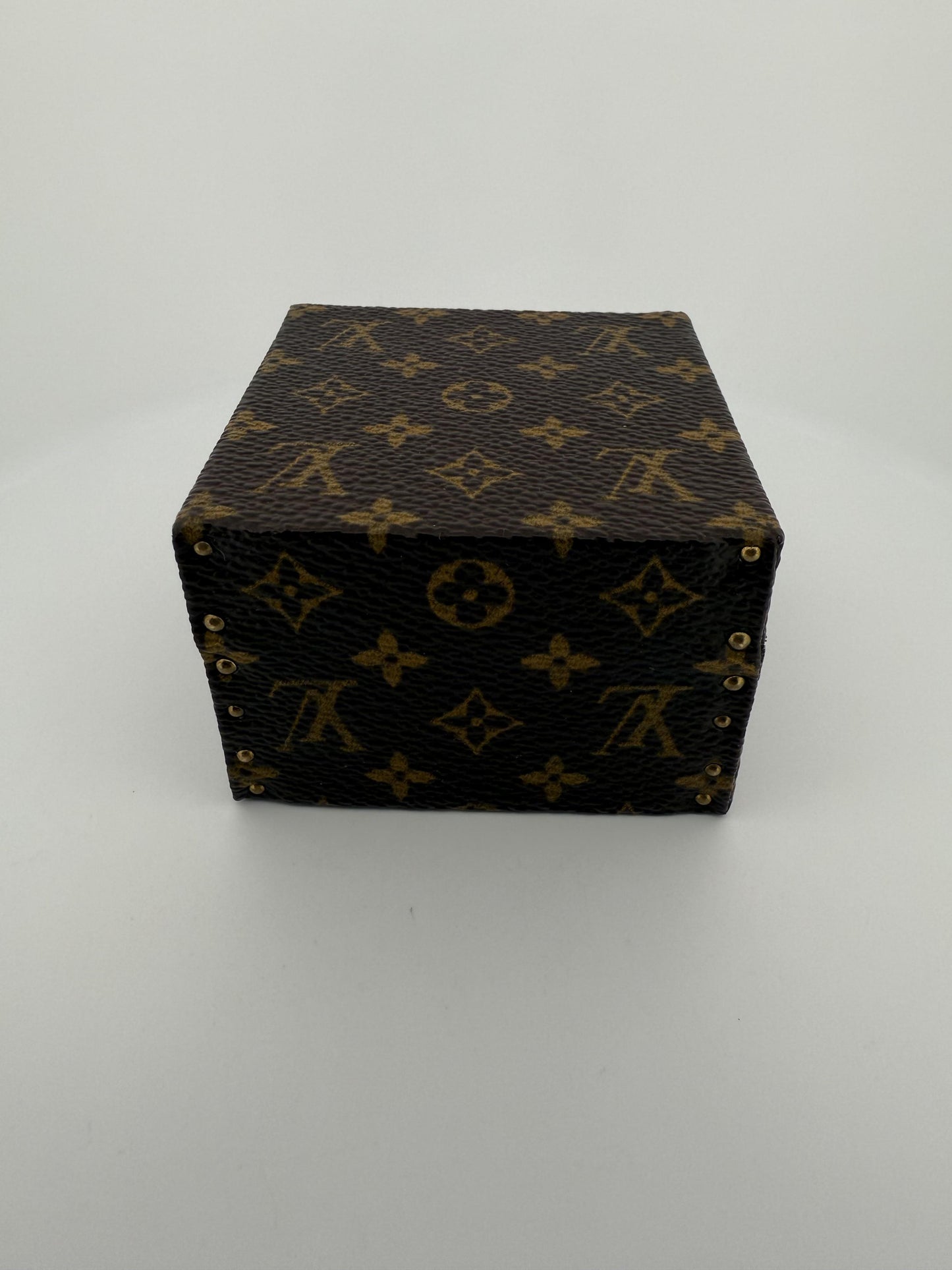 Louis Vuitton 18K Yellow Gold and Alma Pink Charm