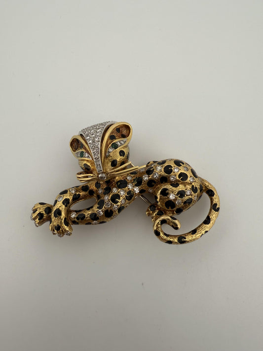 Vintage Fred Paris Sauvage Cat Enamel, Emerald, and Diamond 18K Gold Brooch