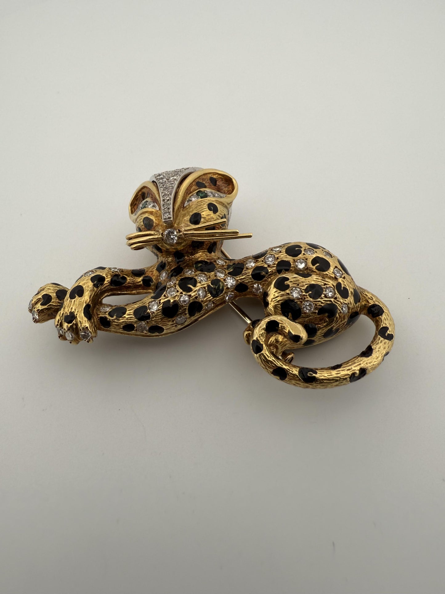 Vintage Fred Paris Sauvage Cat Enamel, Emerald, and Diamond 18K Gold Brooch