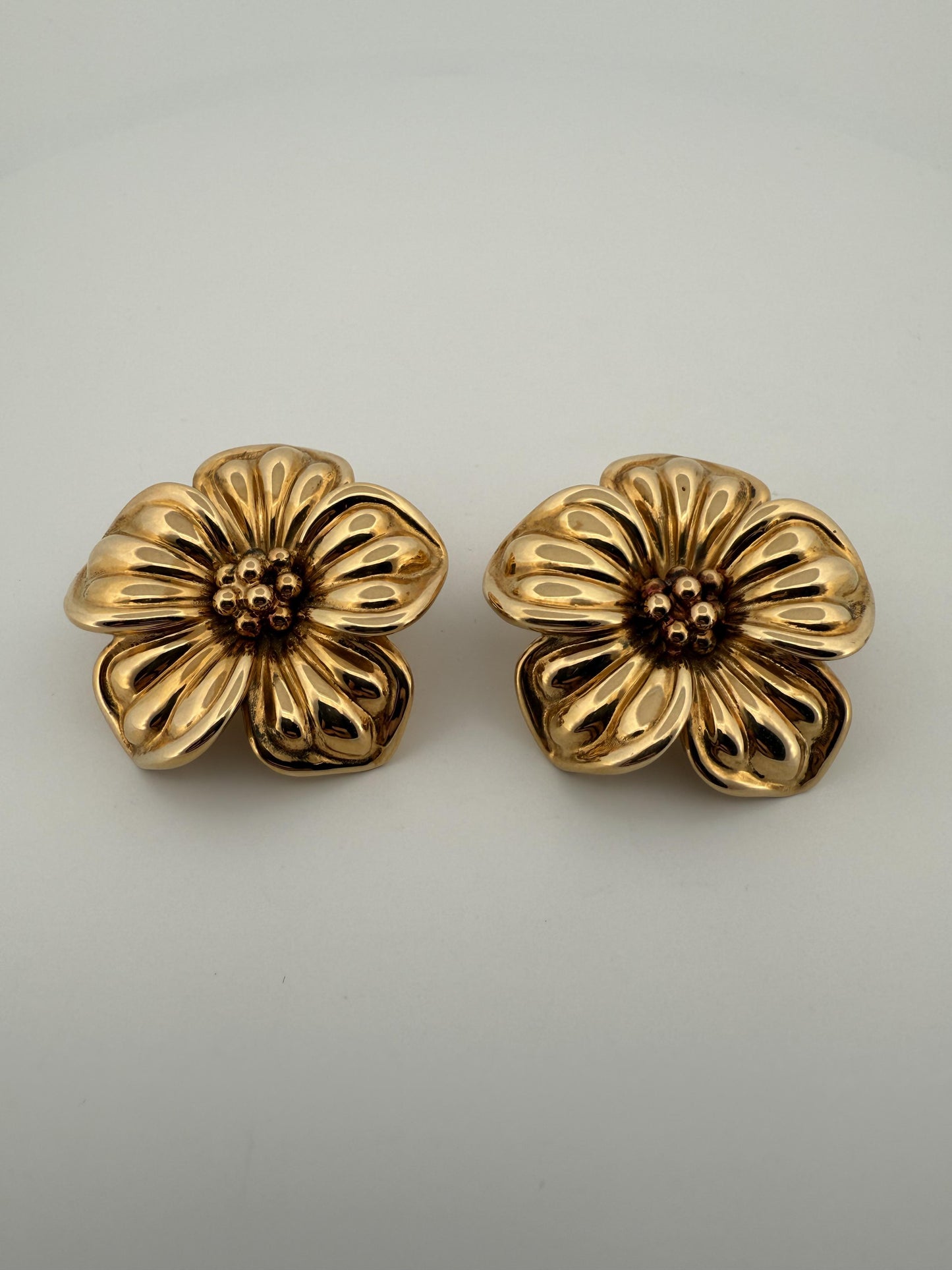 Vintage Van Cleef & Arpels Flower Earrings 18K