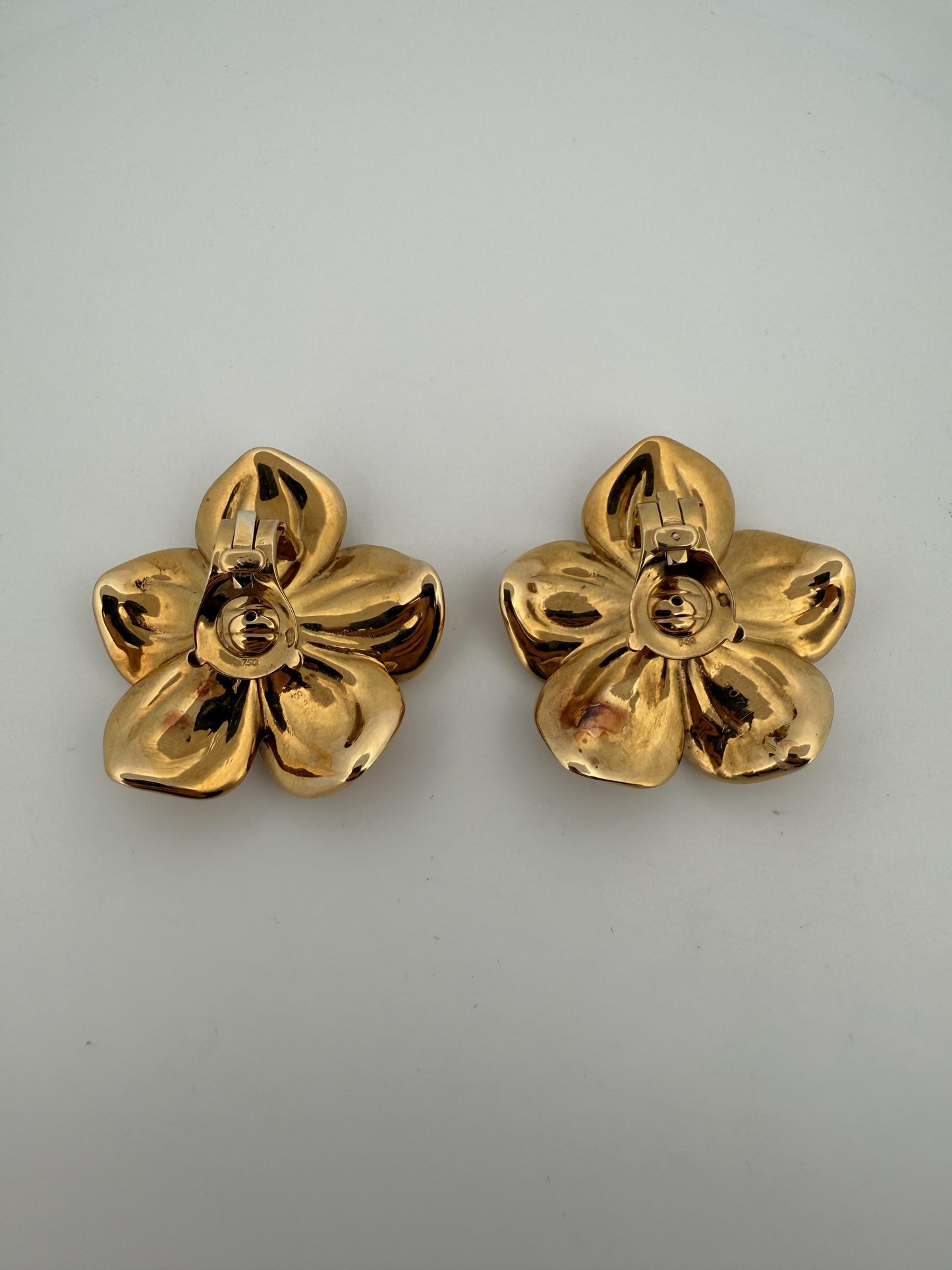Vintage Van Cleef & Arpels Flower Earrings 18K