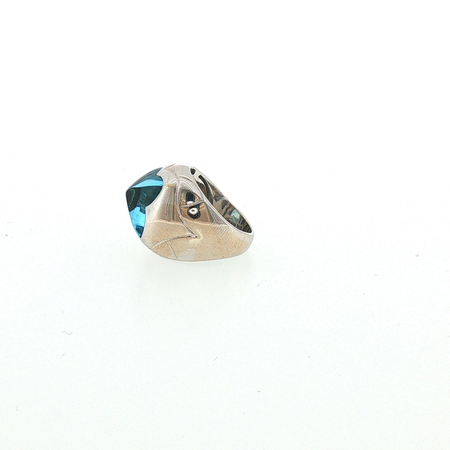 Vintage BVLGARI Sugarloaf Blue Topaz 18K Ring
