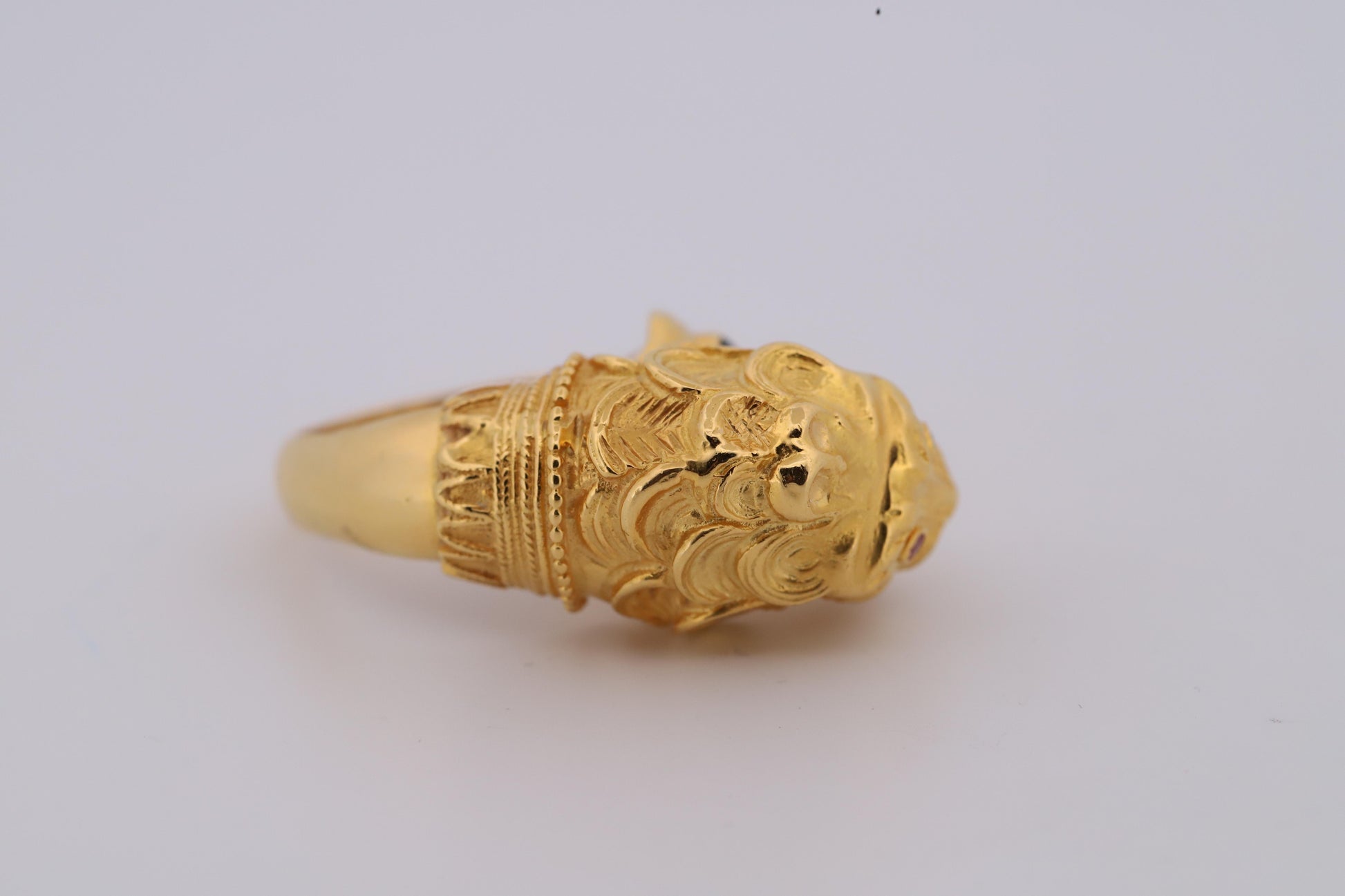 Vintage 18K Lion Ring with Ruby Eyes and Sapphire Accent, Handcrafted