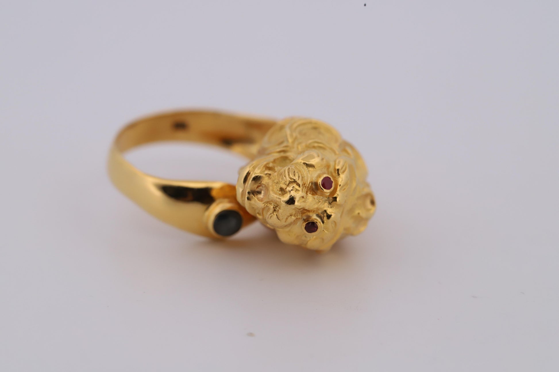 Vintage 18K Lion Ring with Ruby Eyes and Sapphire Accent, Handcrafted