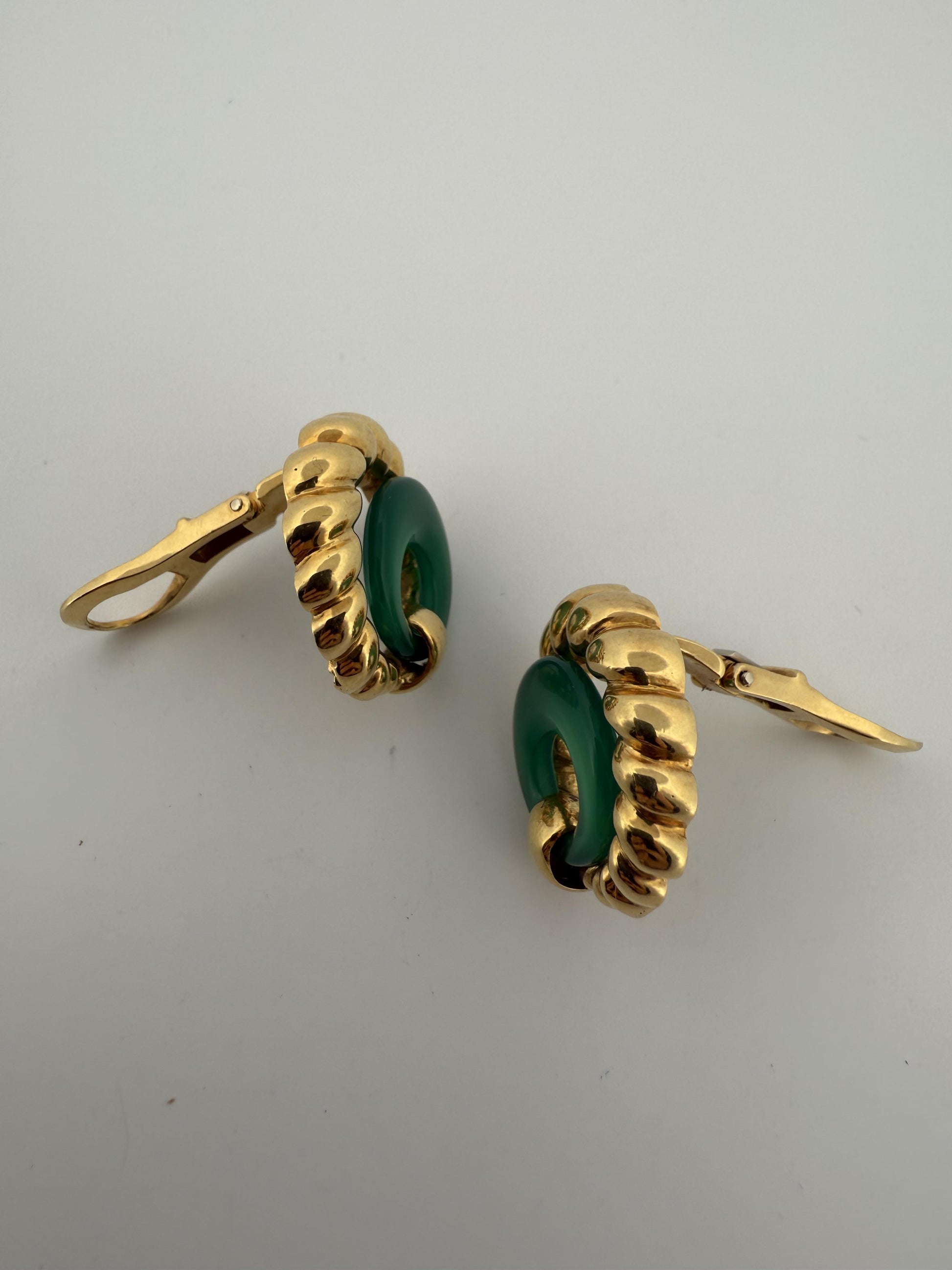 Rare Chrysoprase Tiffany & Co 18K Yellow Gold Earrings w/Rope Design