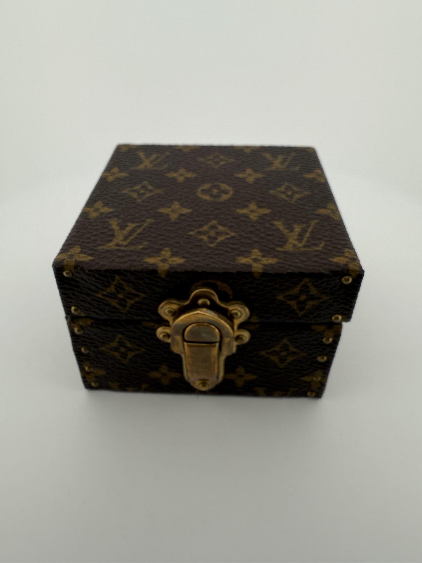 Louis Vuitton 18K Yellow Gold and Alma Pink Charm