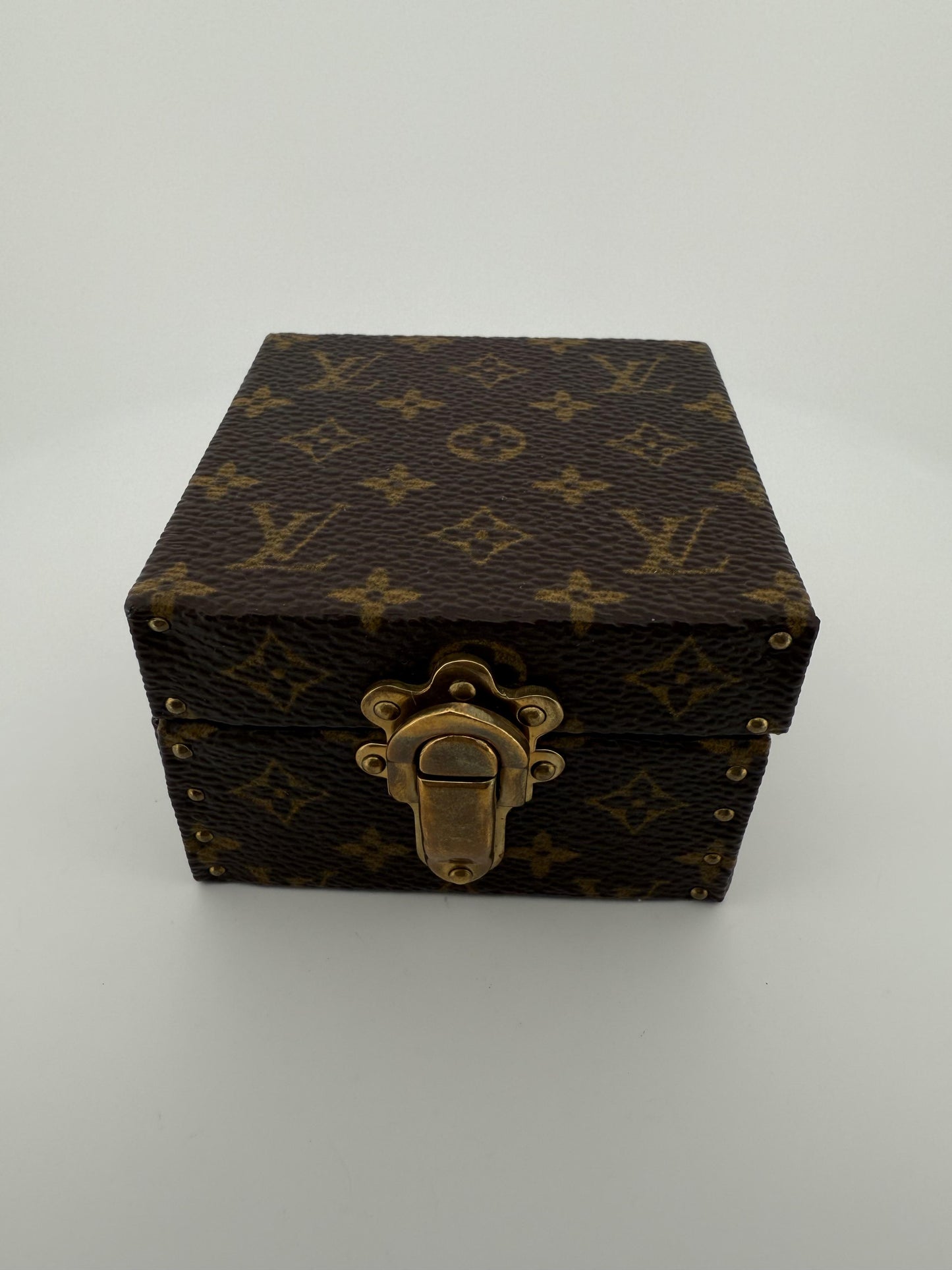 Louis Vuitton 18K Yellow Gold and Alma Pink Charm