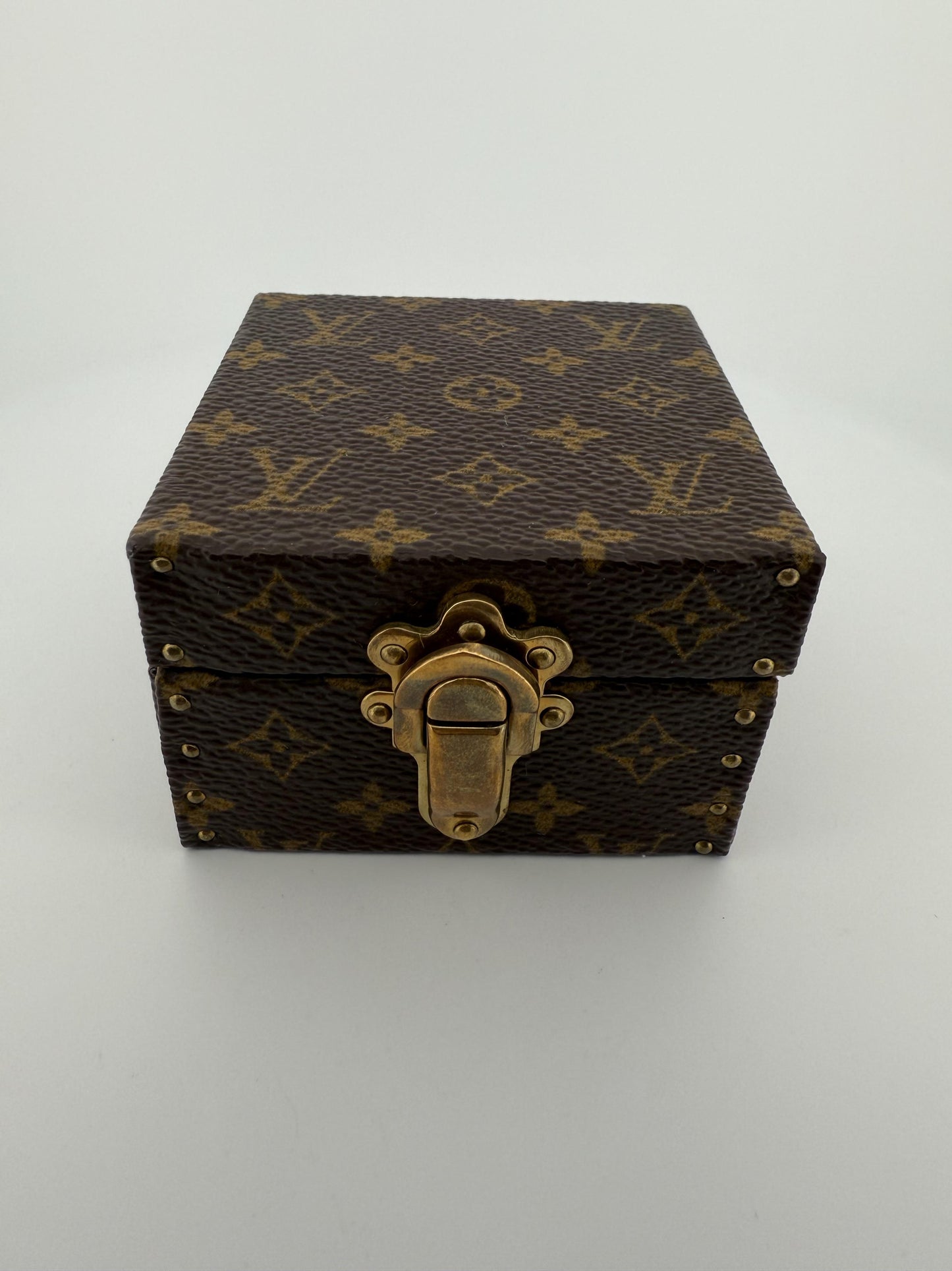 Louis Vuitton 18K Yellow Gold and Alma Pink Charm