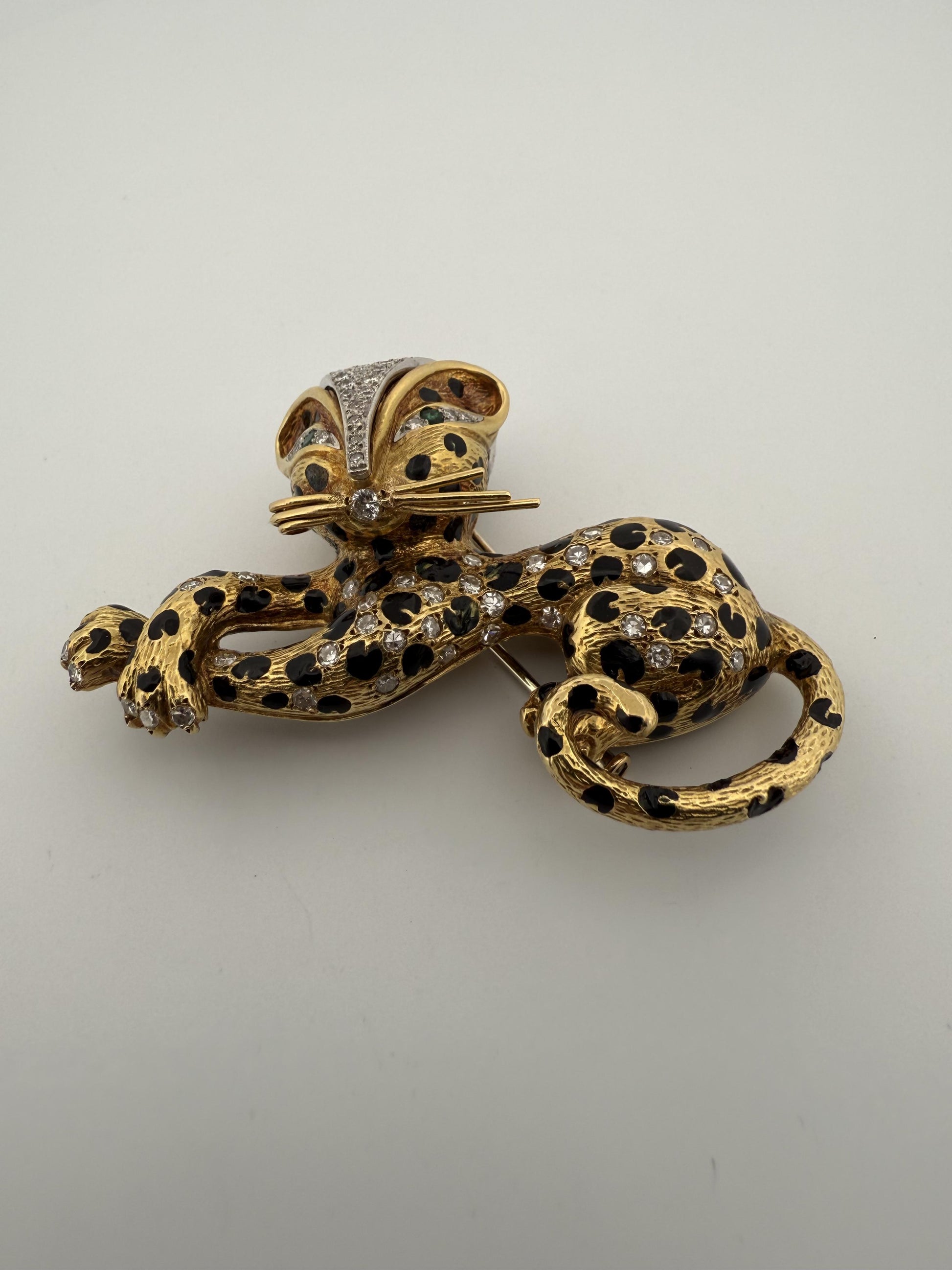 Vintage Fred Paris Sauvage Cat Enamel, Emerald, and Diamond 18K Gold Brooch