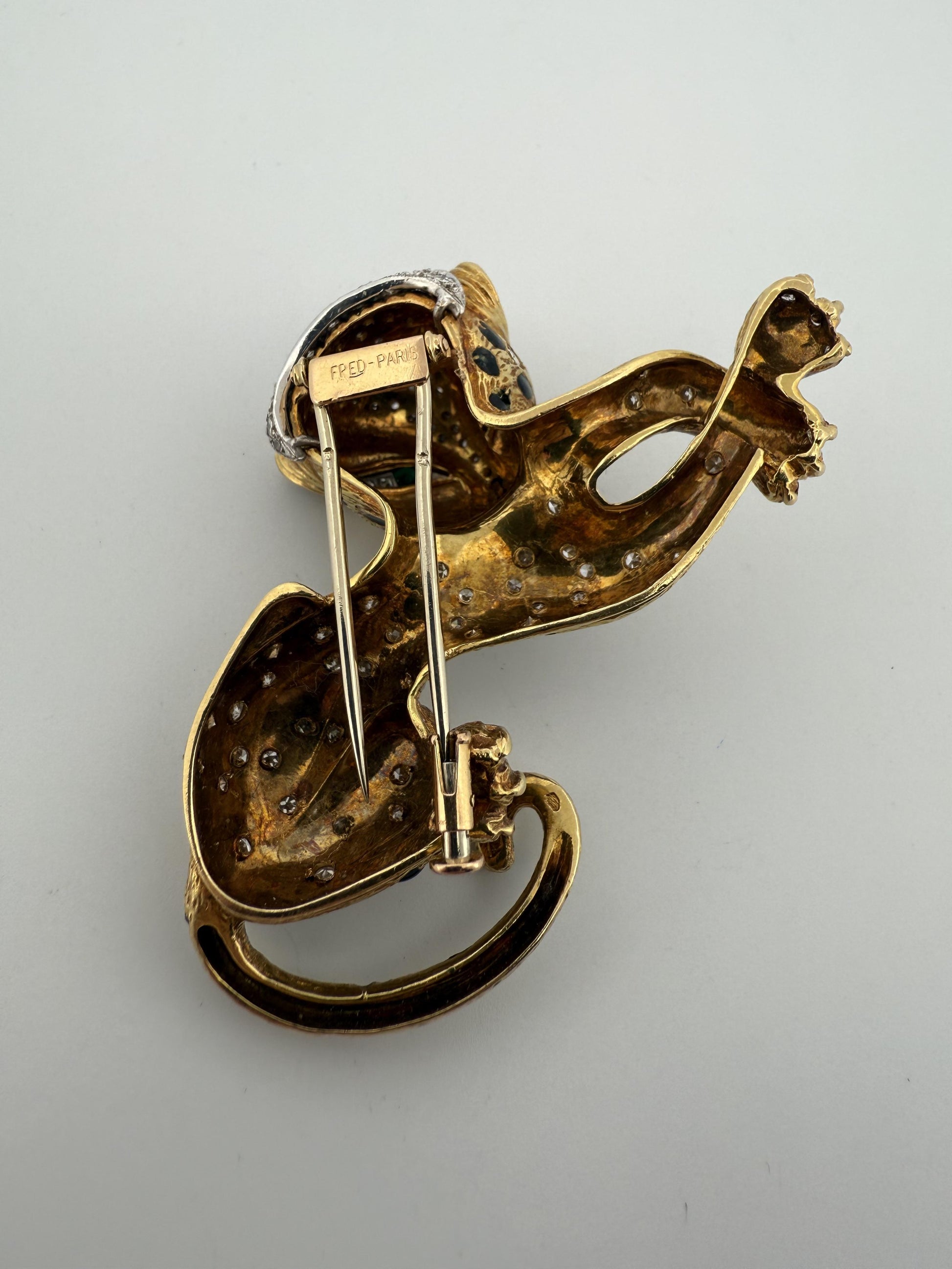 Vintage Fred Paris Sauvage Cat Enamel, Emerald, and Diamond 18K Gold Brooch