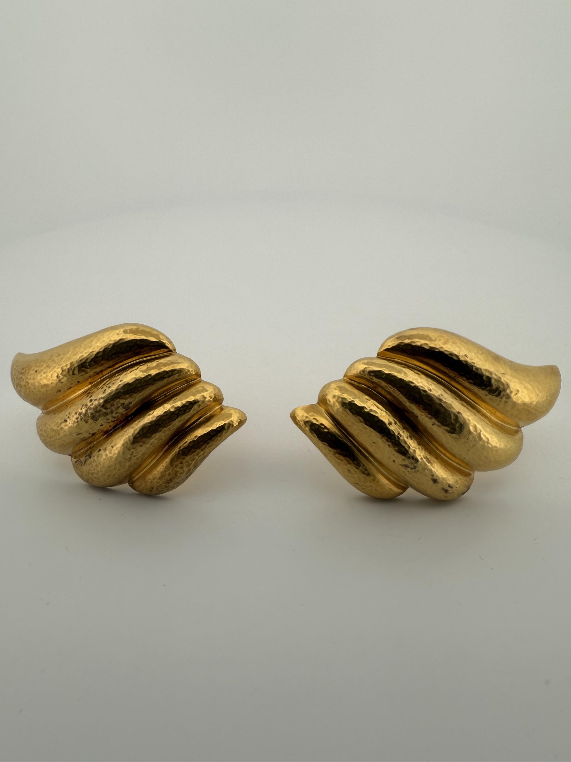 Vintage Hammered Zolotas 22k Gold Clip-on Earrings