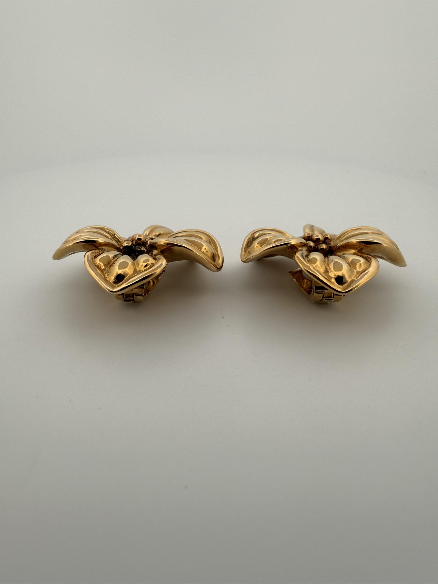 Vintage Van Cleef & Arpels Flower Earrings 18K