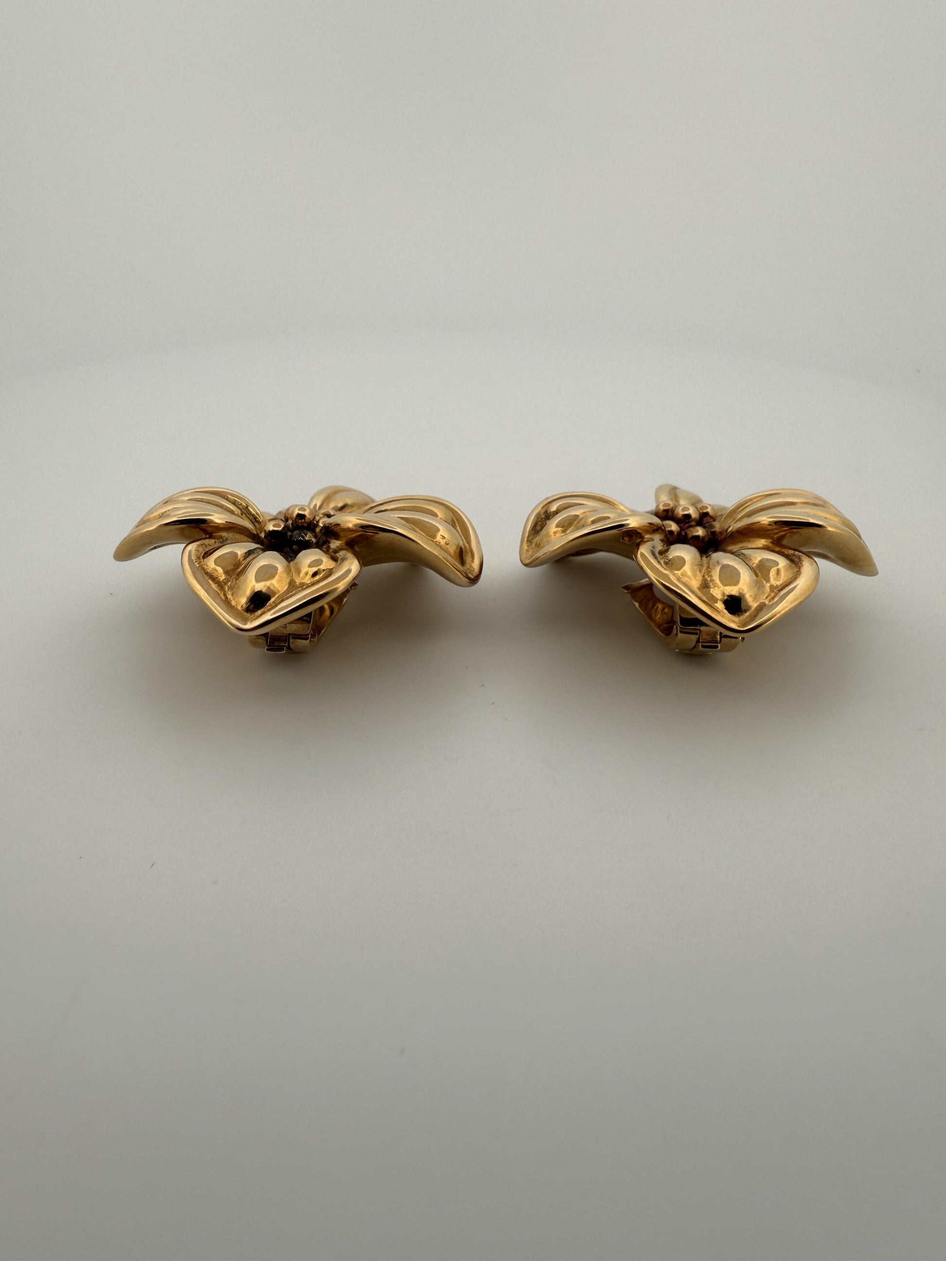 Vintage Van Cleef & Arpels Flower Earrings 18K