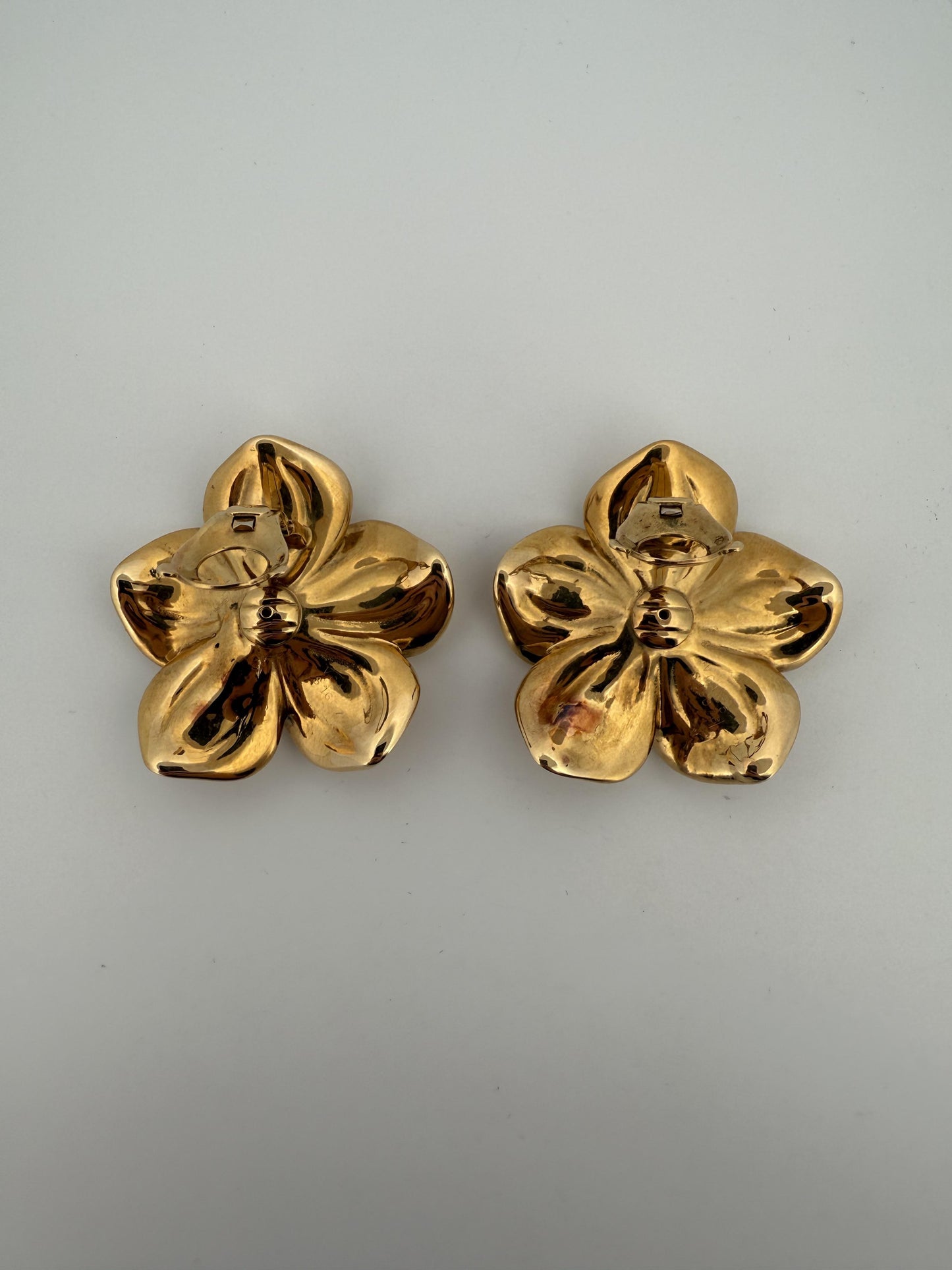 Vintage Van Cleef & Arpels Flower Earrings 18K
