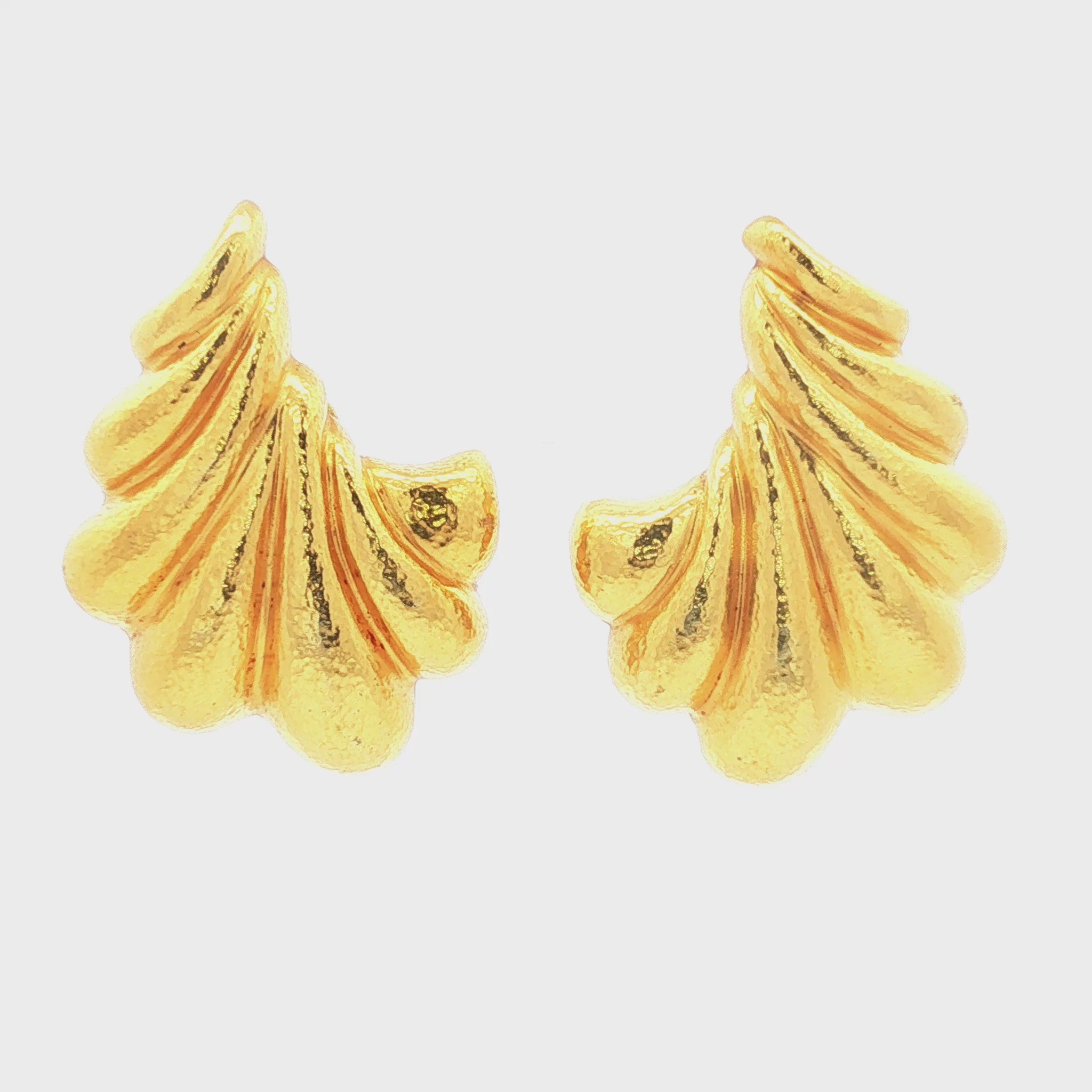 Vintage 1980s 22K Zolotas Yellow Gold Greek Ginkgo Leaf Clip Earrings