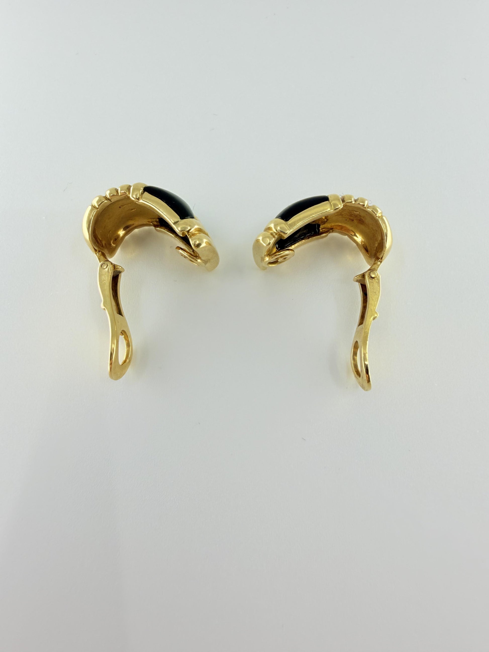 Vintage Bvlgari Onyx 18K Parentesi Clip-on Earrings