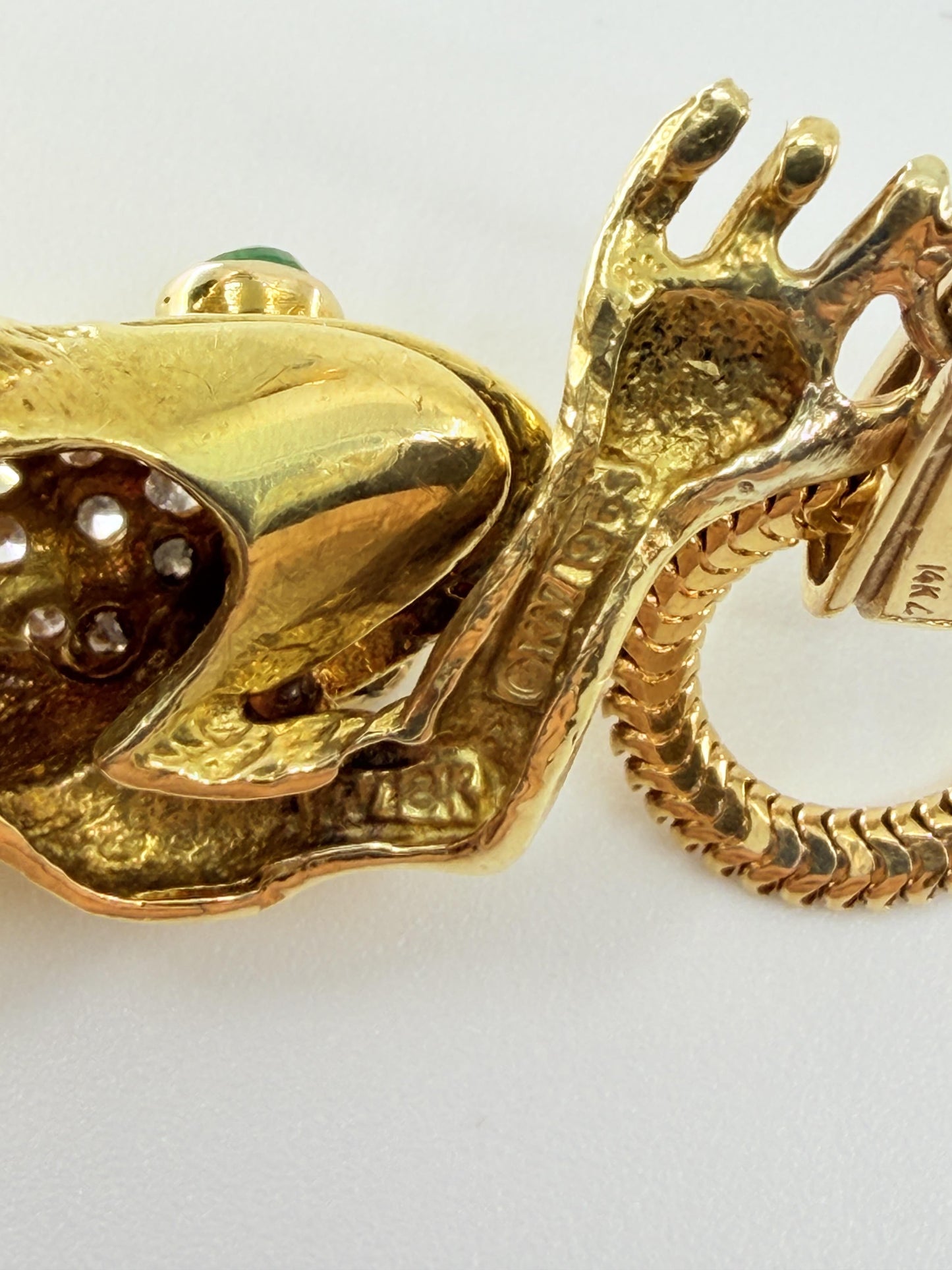 Vintage 18K Frog w/Diamonds and Emerald Eyes