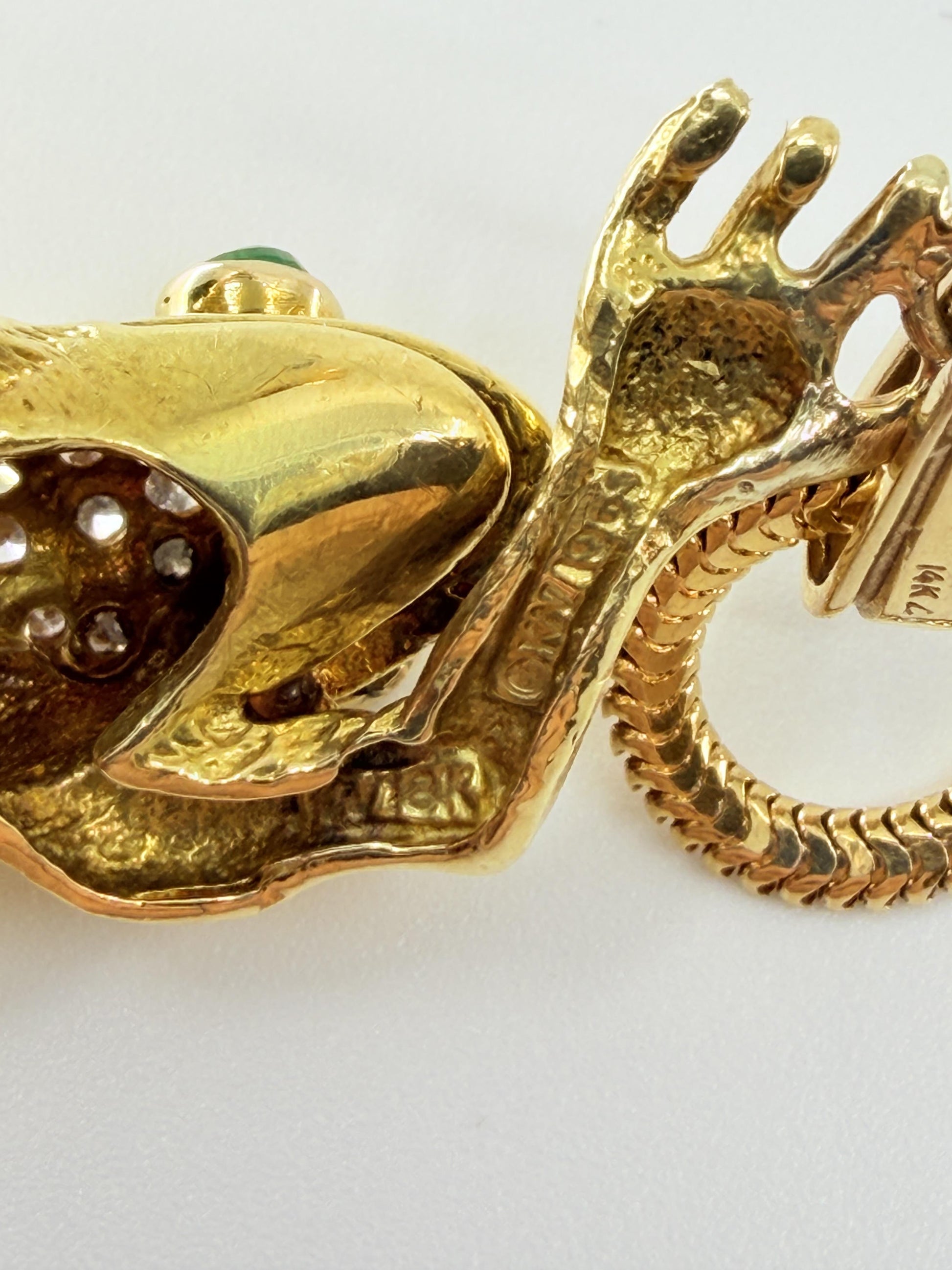 Vintage 18K Frog w/Diamonds and Emerald Eyes