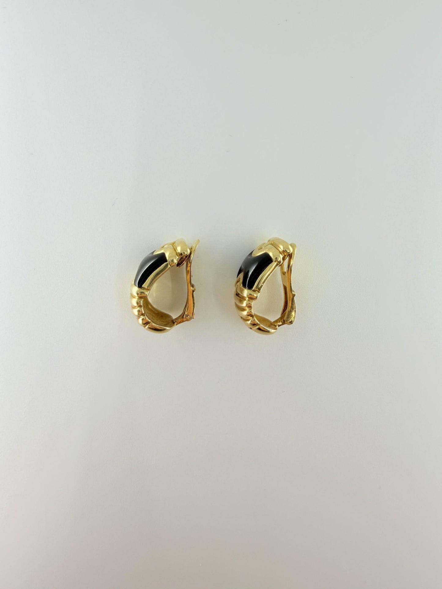 Vintage Bvlgari Onyx 18K Parentesi Clip-on Earrings