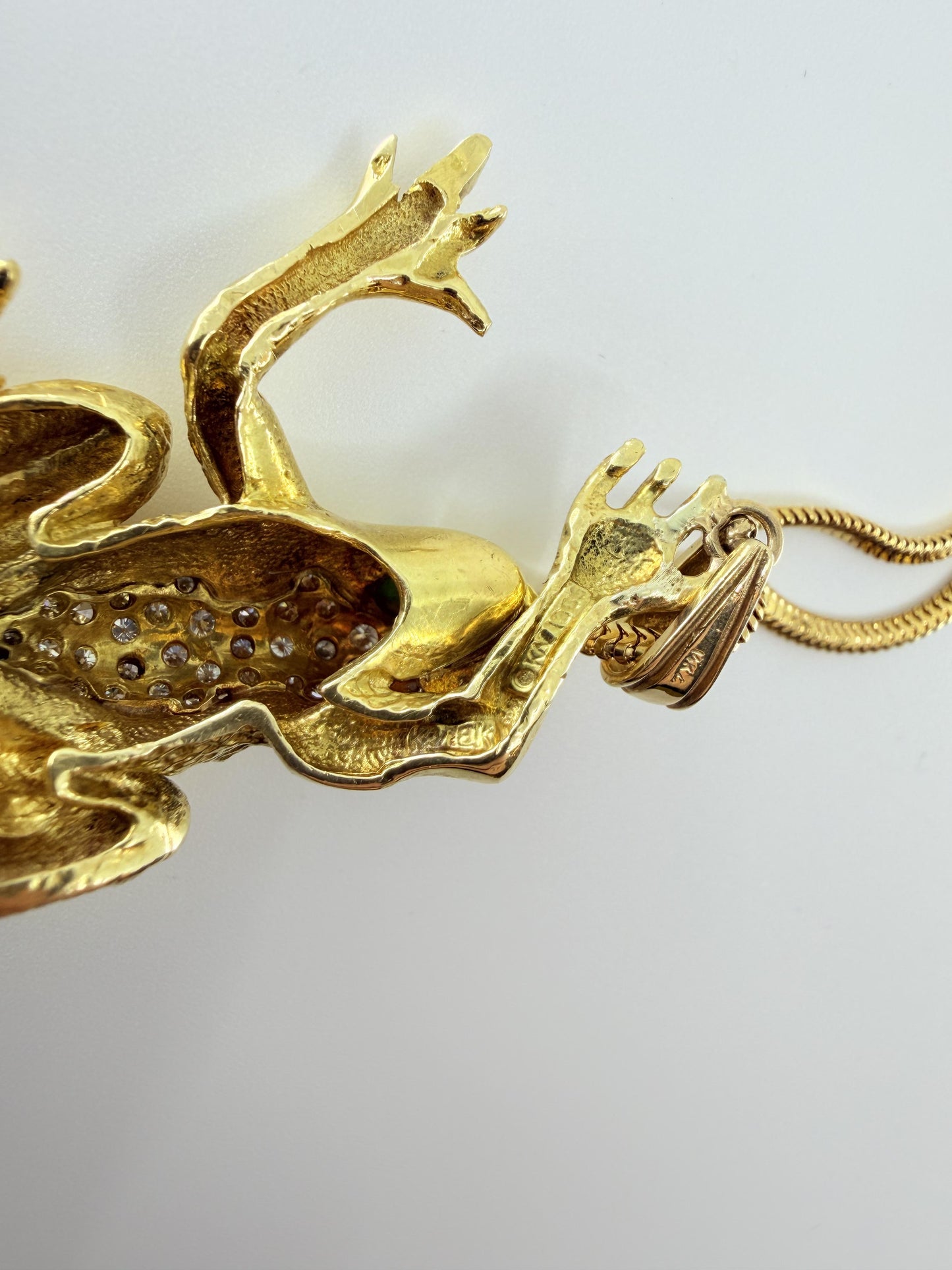 Vintage 18K Frog w/Diamonds and Emerald Eyes